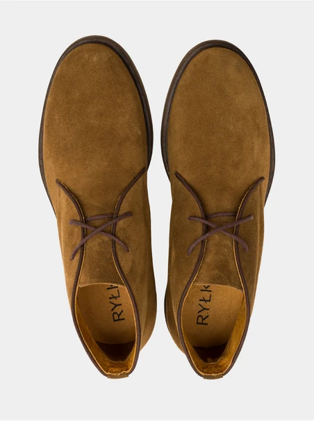 Brown men’s Chukka boots