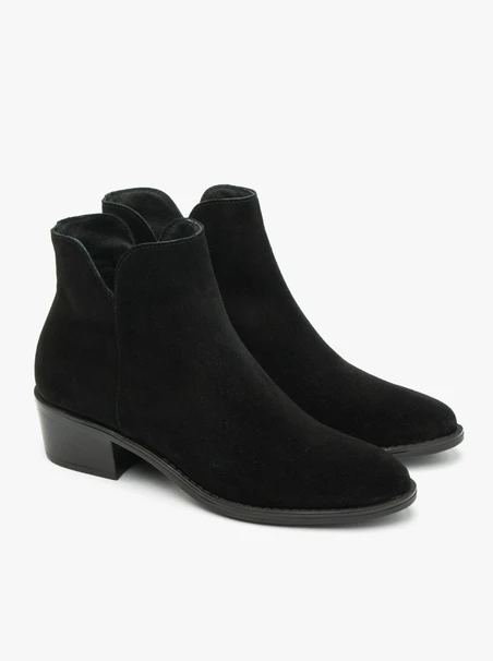Schwarze Stiefel