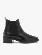 Black low-heel Chelsea boots