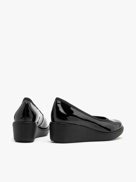 Black patent pumps