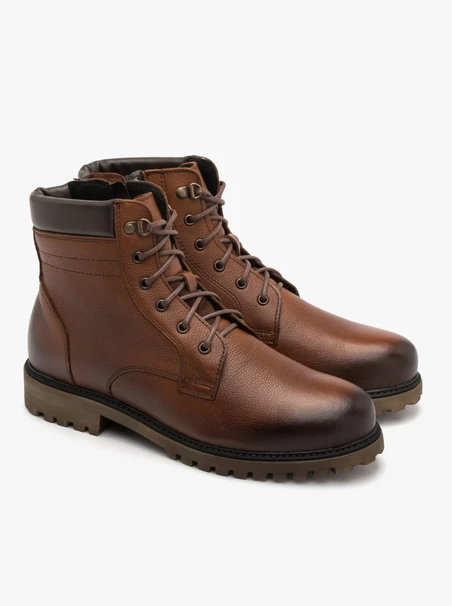 Brown men’s boot