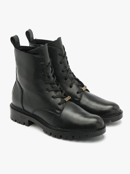Black women’s combat boots