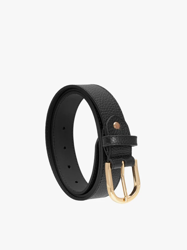 Black women’s leather belt