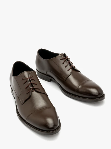 Dark brown men’s dress shoes