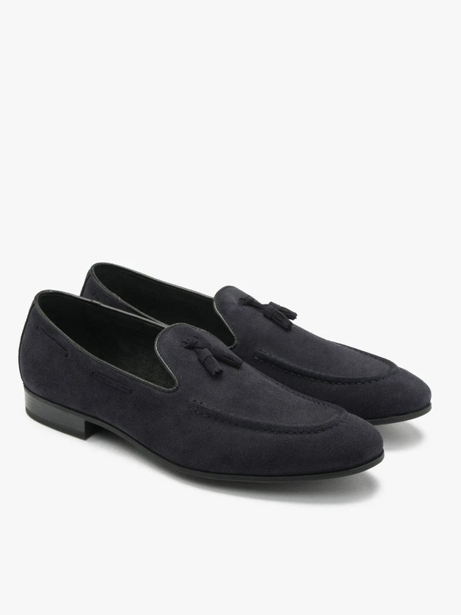 Navy men’s tassel loafers