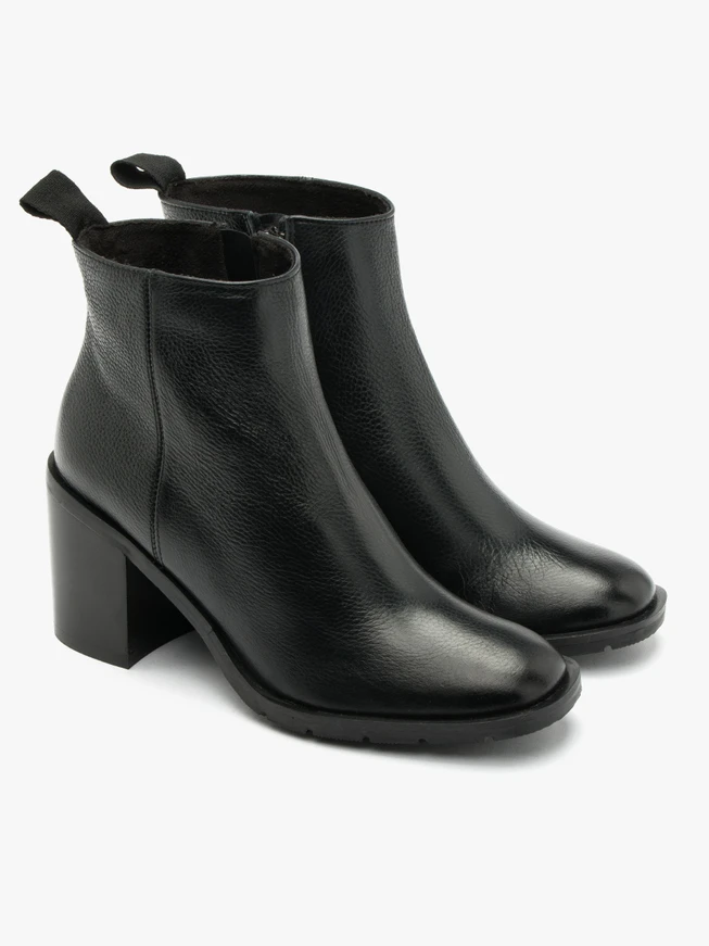 Schwarze Stiefel