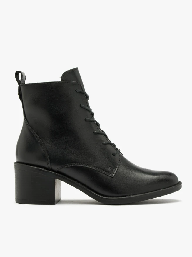 Schwarze Damenstiefel