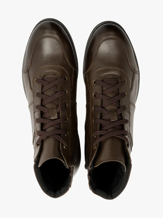 Dunkelbraune Herrenstiefel