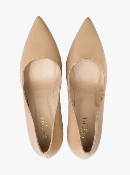 Beigefarbene hohe Stiletto-Pumps