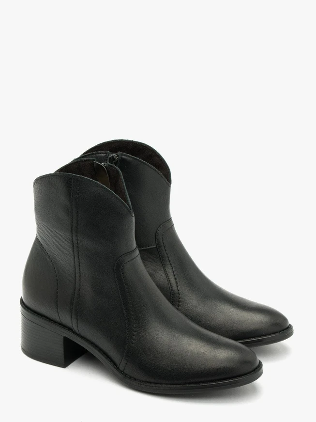 Schwarze Damenstiefel