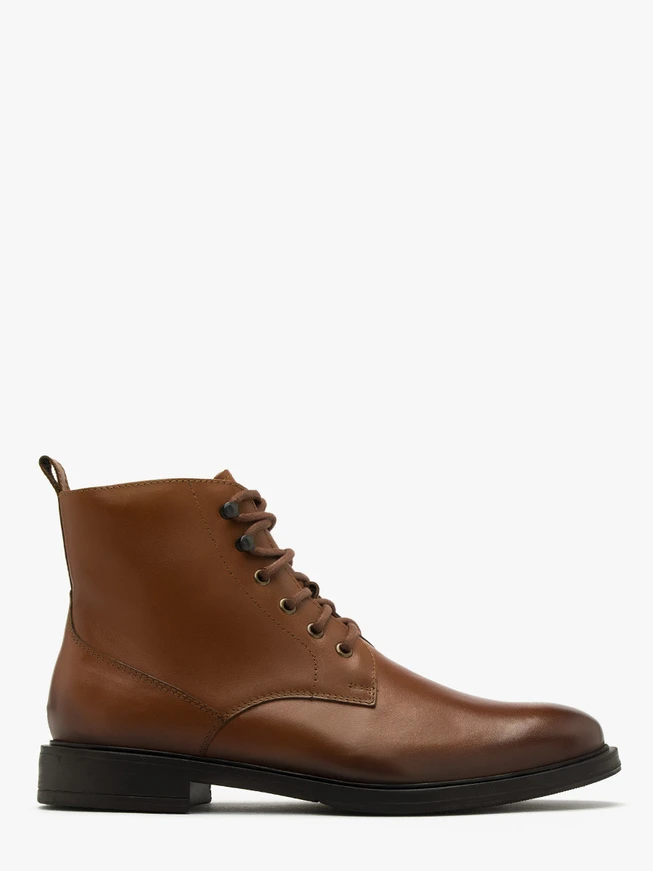 Braune isolierte Herrenstiefel aus Wolle
