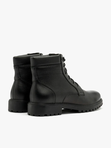 Black men’s boots