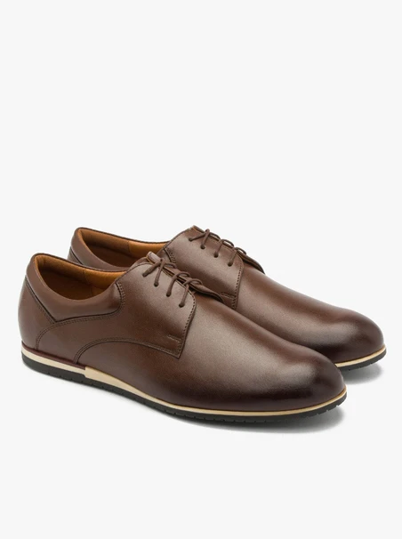 Braune Herrenhalbschuhe