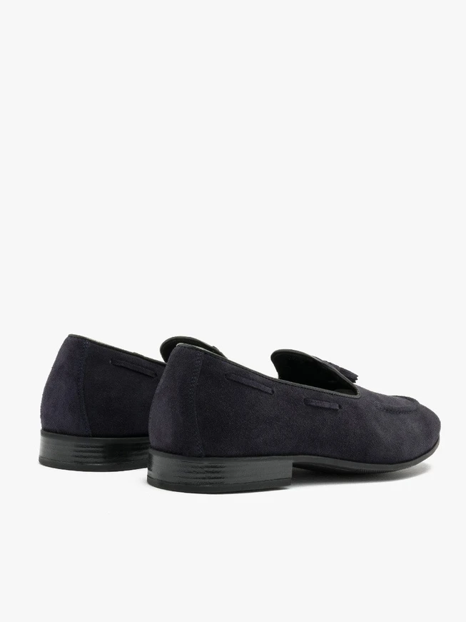 Navy men’s tassel loafers