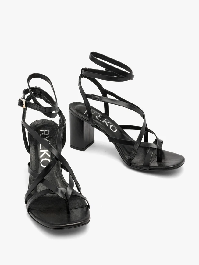 Flip Flops mit schwarzem Absatz