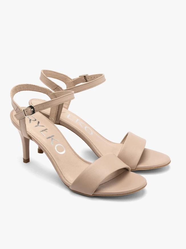 Beigefarbene Stiletto-Sandalen