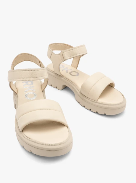 Cremefarbene Sandalen mit Klettverschluss
