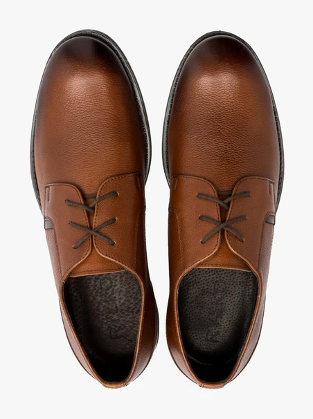 Braune Herrenhalbschuhe