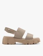 Beigefarbene Sandalen mit festem Boden