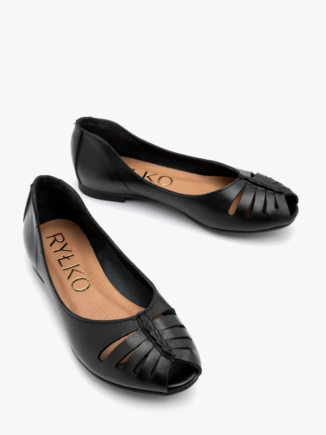 Schwarze Ballerinas mit durchbrochener Front
