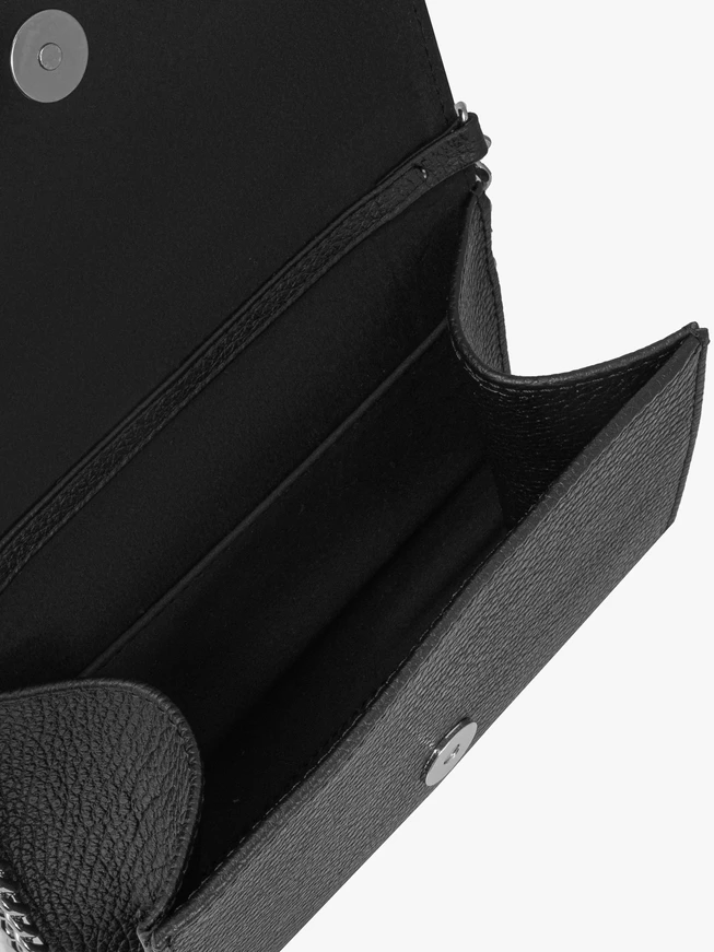 Kleine schwarze Clutch-Tasche