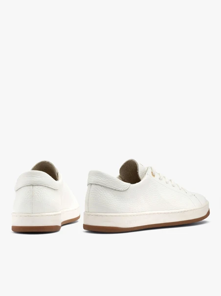 White sneakers with two-tone sole