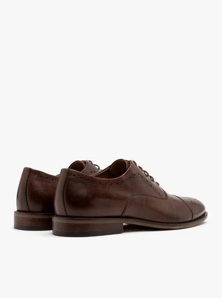Braune Brogues für Männer