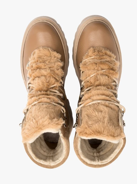 Brown insulated boots