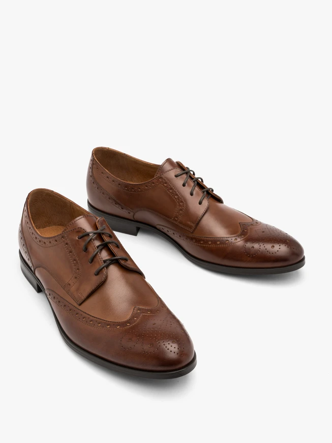 Brown men’s brogues