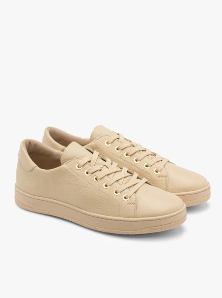 Beige sporty shoes