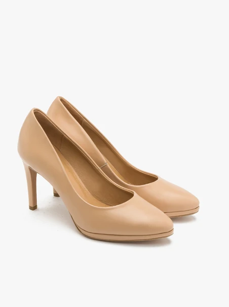 Beigefarbene Stiletto-Pumps