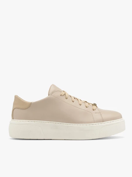 Beige sporty shoes with gold detail