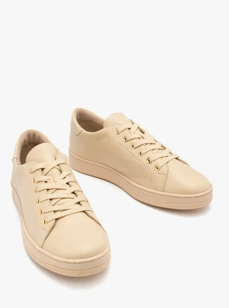 Beige sporty shoes