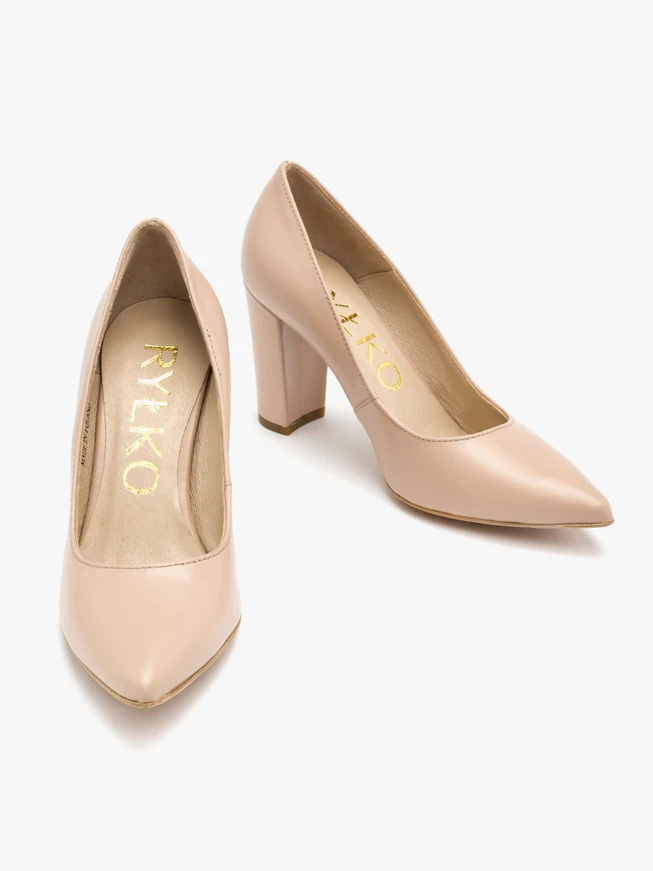 Beige block-heel pumps