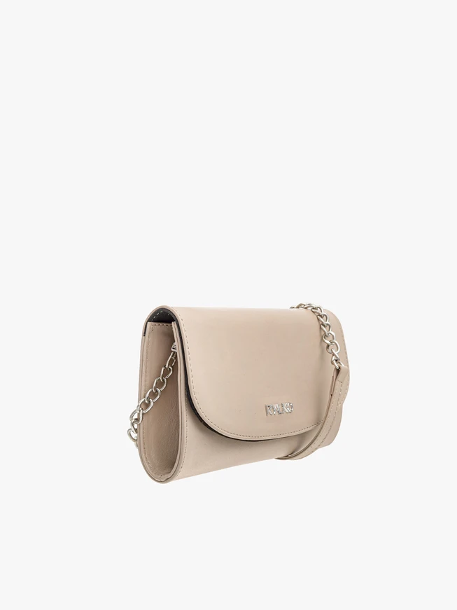 Kleine beigefarbene Clutch-Tasche