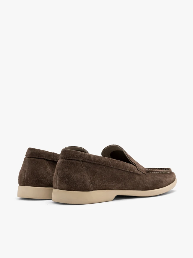 Gray-brown men’s loafers with beige sole