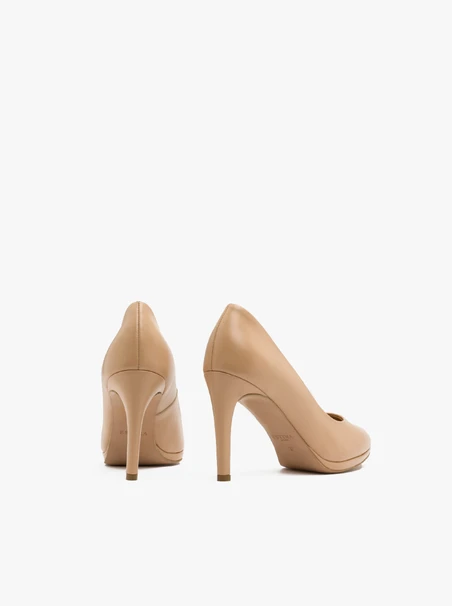 Beigefarbene Stiletto-Pumps