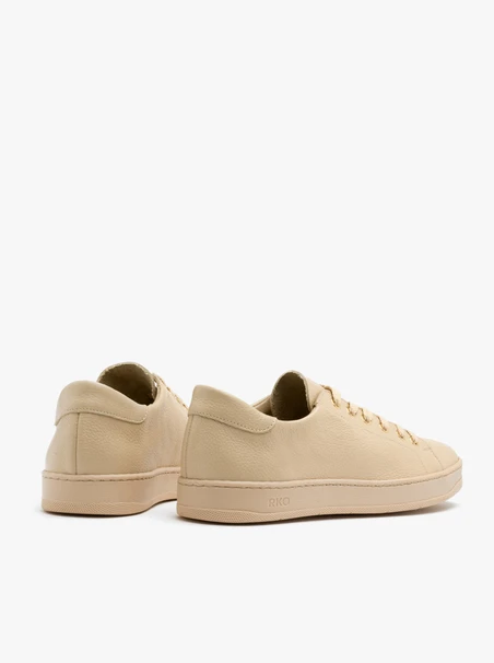 Beige sporty shoes