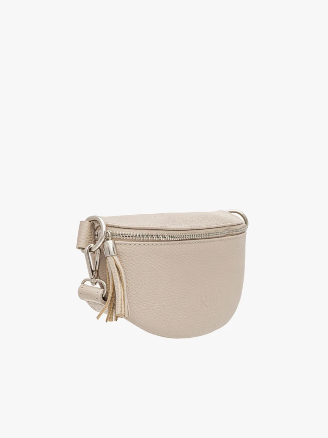 Beigefarbene Nierentasche mit Quaste