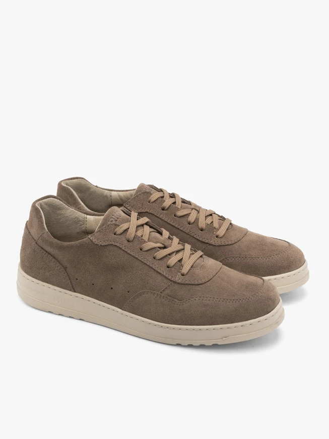 Graue und beige Herrenhalbschuhe