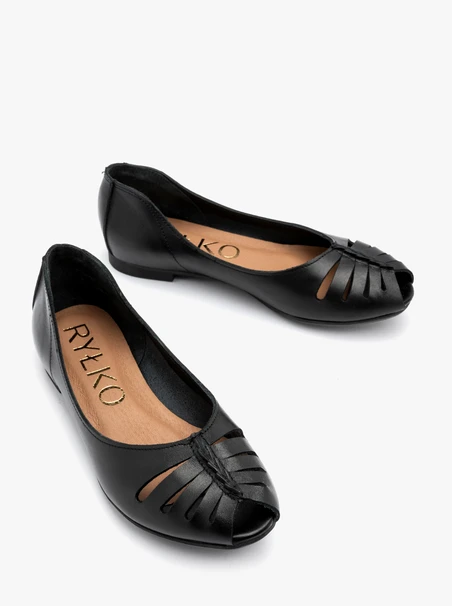 Schwarze Ballerinas mit durchbrochener Front