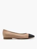 Beigefarbene Damen-Ballerinas mit schwarzer Zehenkappe