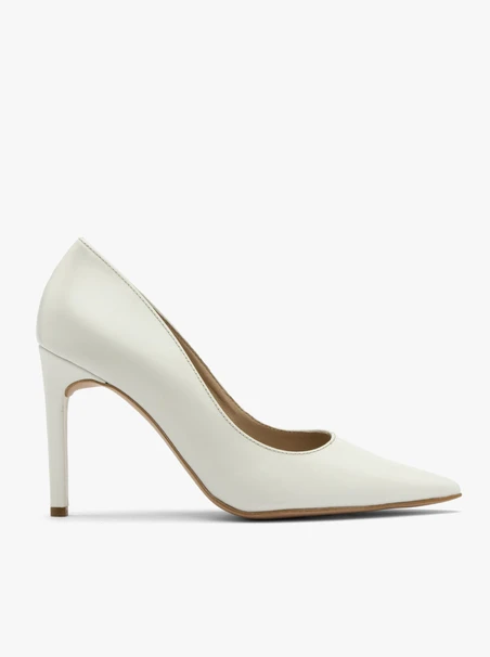 Cream stiletto pumps