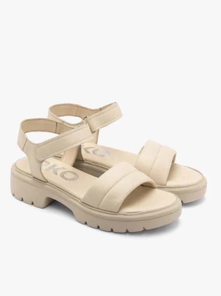 Cremefarbene Sandalen mit Klettverschluss