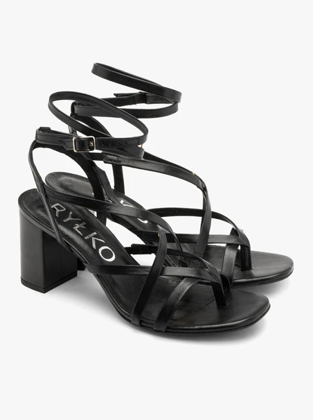 Flip Flops mit schwarzem Absatz