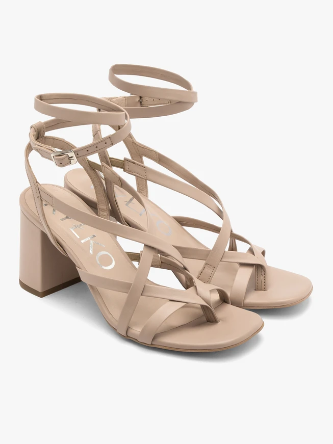Beigefarbene Flip Flops mit Absatz