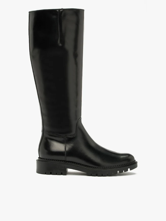 Black women’s knee boots