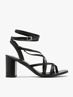 Flip Flops mit schwarzem Absatz