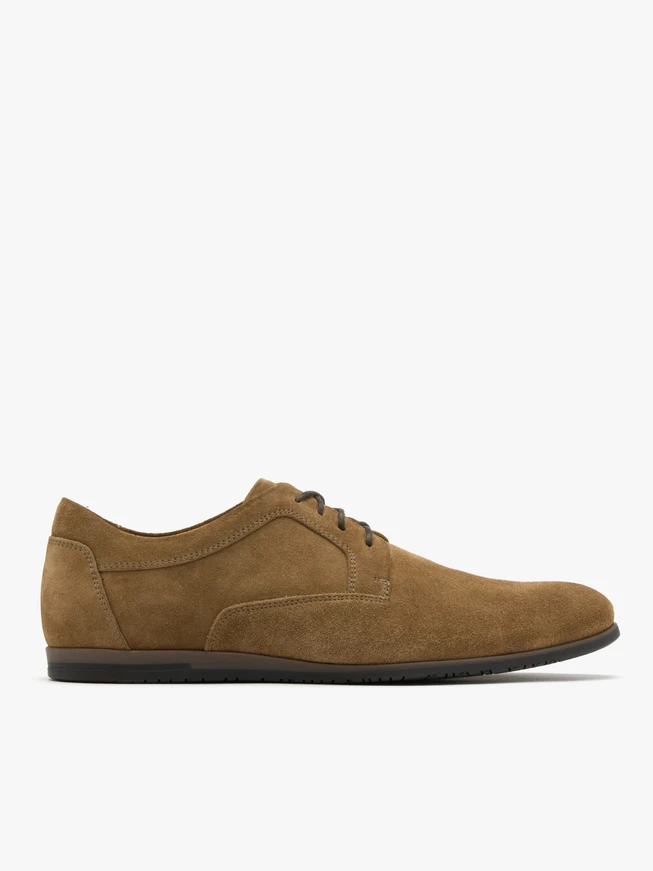 Beige men’s shoes