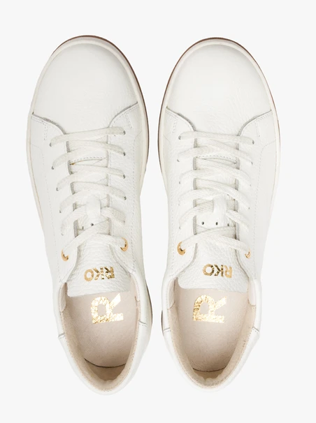 White sneakers with two-tone sole